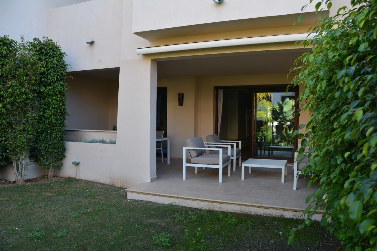 Apartment Medina De Banus Marbella Bagian luar foto