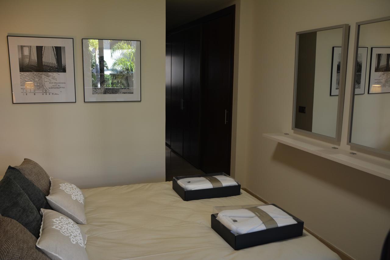 Apartment Medina De Banus Marbella Bagian luar foto