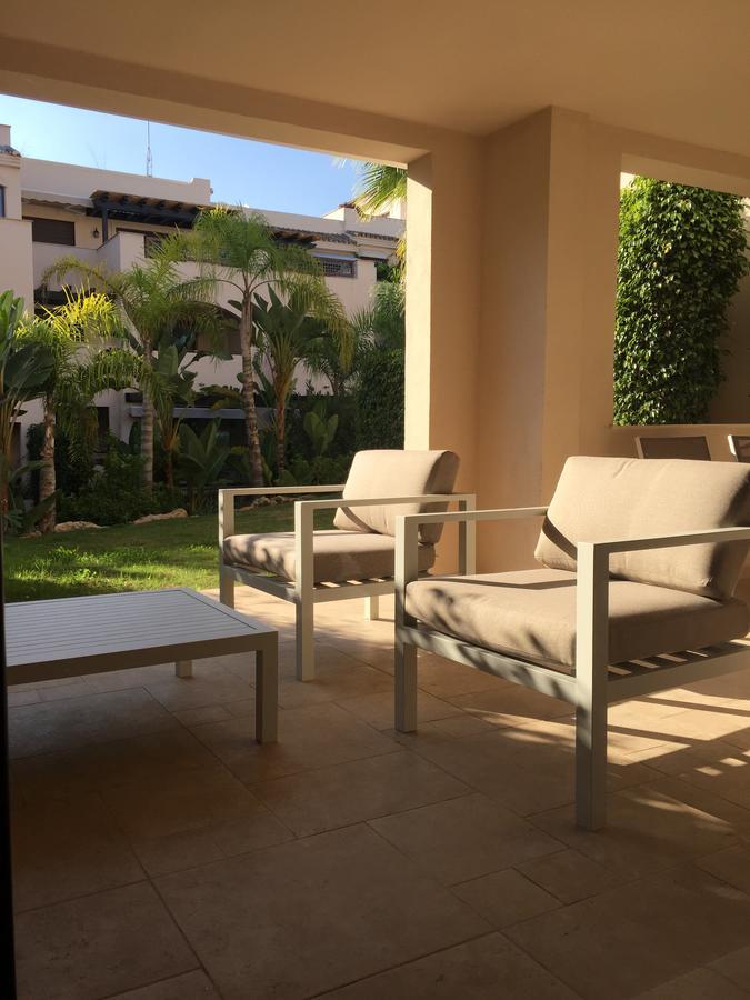Apartment Medina De Banus Marbella Bagian luar foto