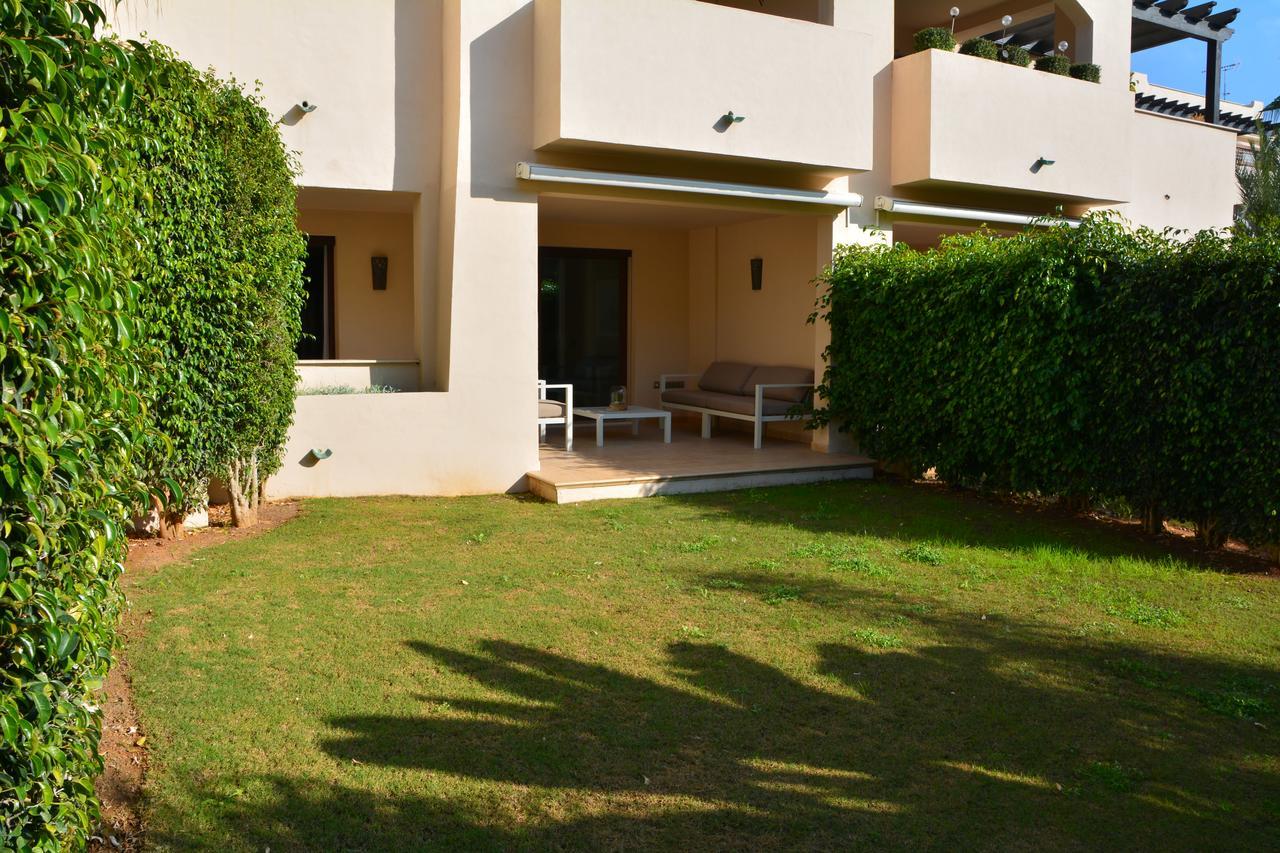 Apartment Medina De Banus Marbella Bagian luar foto