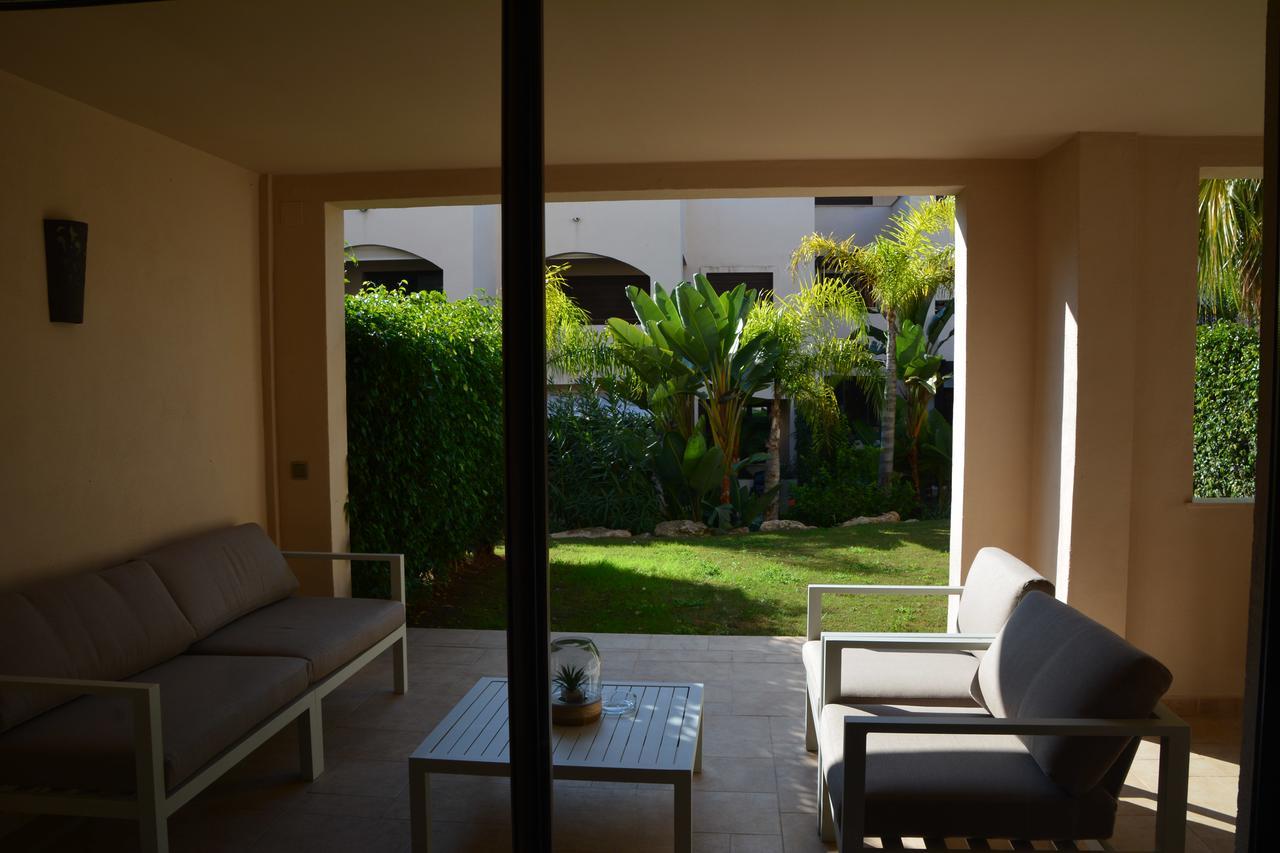 Apartment Medina De Banus Marbella Bagian luar foto