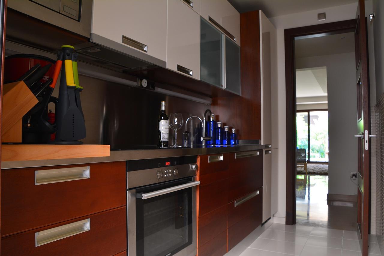 Apartment Medina De Banus Marbella Bagian luar foto