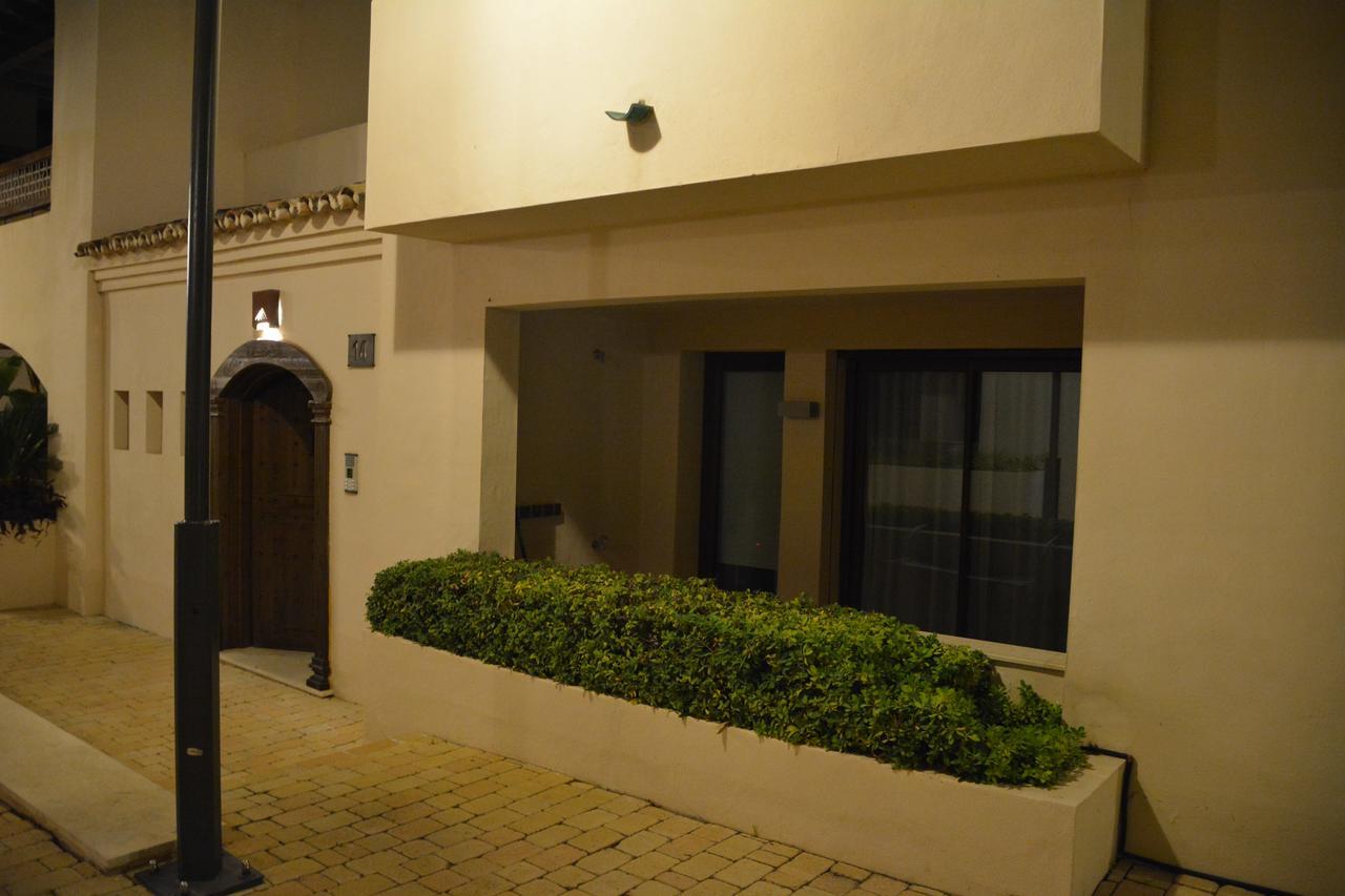 Apartment Medina De Banus Marbella Bagian luar foto